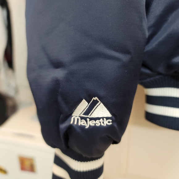 Vintage Majestic New York Yankees Starter Style Puffer Jacket New Size Medium - Picture 3 of 7